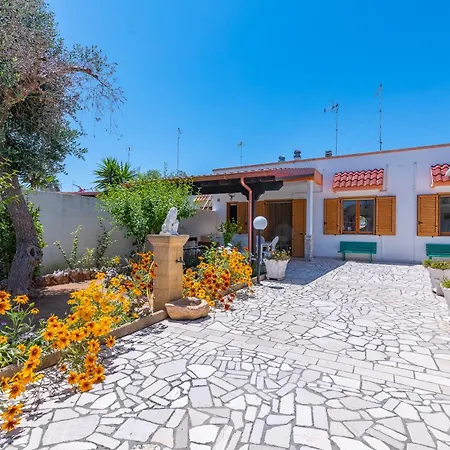 Specchia - Rive Del Salento Apartment